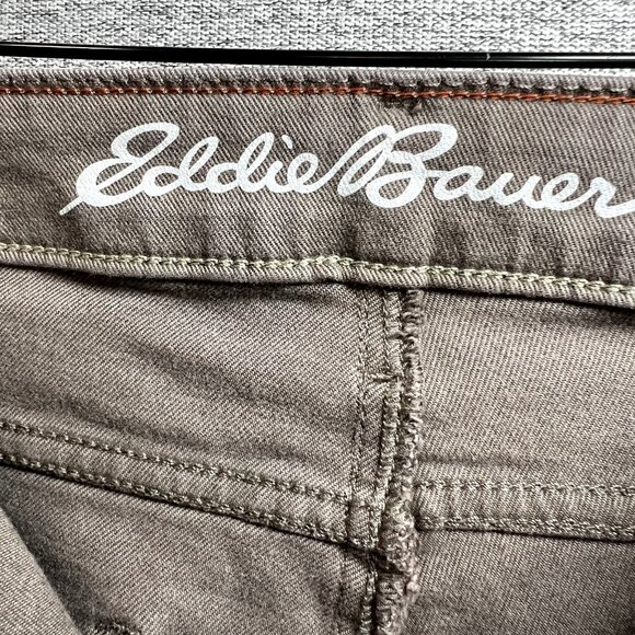Eddie Bauer Womens Jeans Size 12 Brown Denim Slightly Curvy Slim Straight Casual - Picture 5 of 16